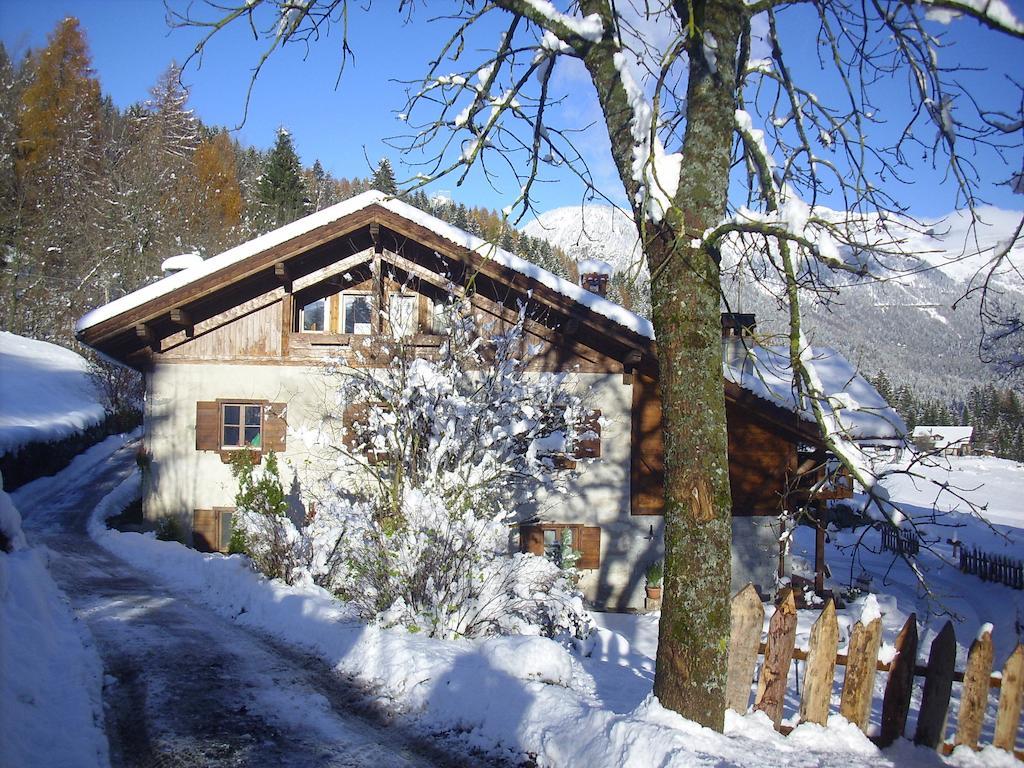 Maso Pin Bed & Breakfast Madonna di Campiglio Exterior photo