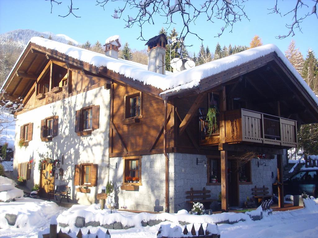 Maso Pin Bed & Breakfast Madonna di Campiglio Exterior photo